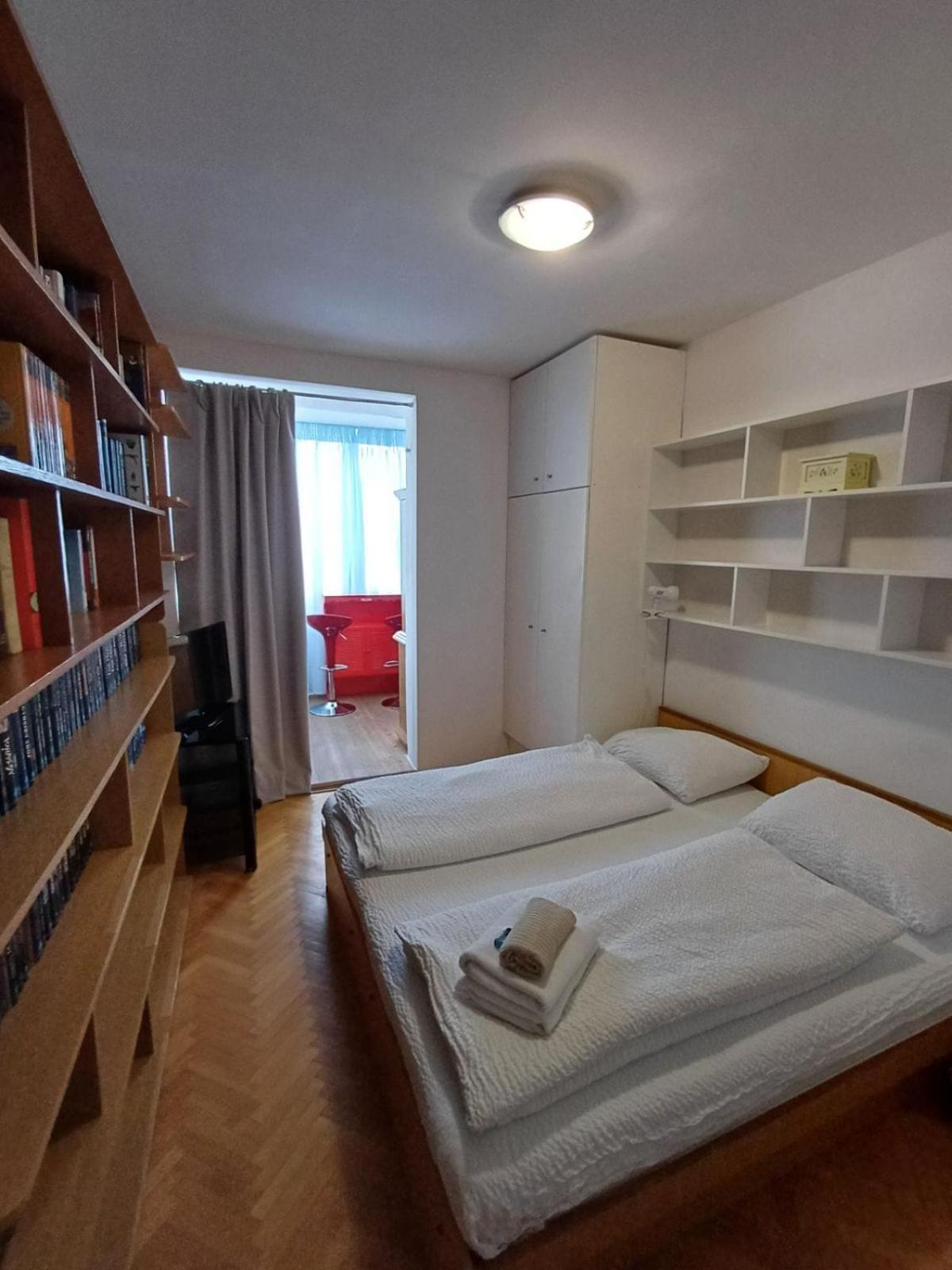 Apartment Moonlight ดูบรอฟนิก ภายนอก รูปภาพ
