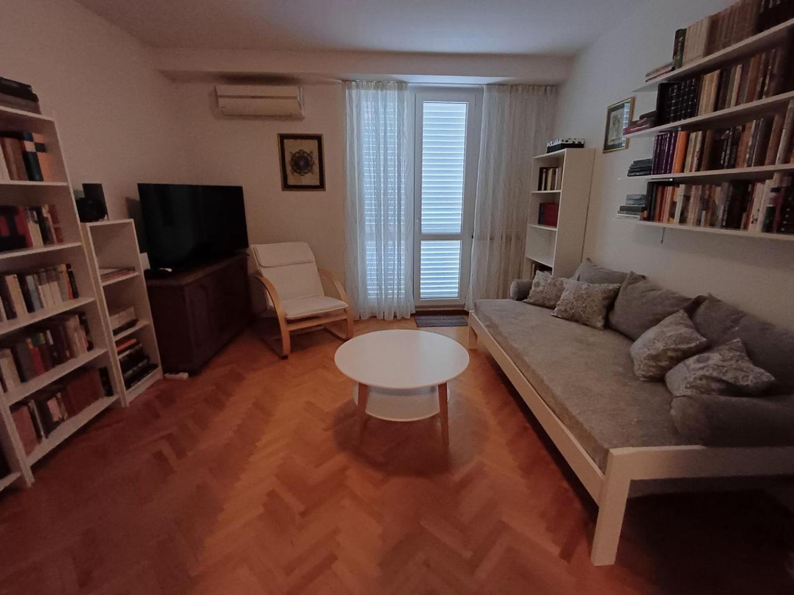 Apartment Moonlight ดูบรอฟนิก ภายนอก รูปภาพ